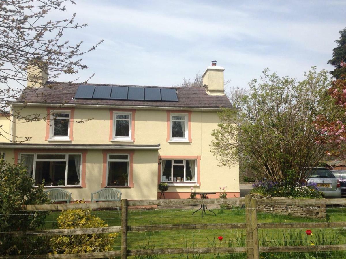 Llanarth  Parc Farm B&B מראה חיצוני תמונה